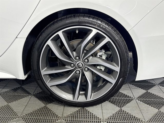 New 2024 Jaguar XF R-Dynamic SE image 33