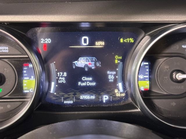 Used 2022 Jeep Wrangler Unlimited Rubicon 4xe w/ Dual Top Group image 18