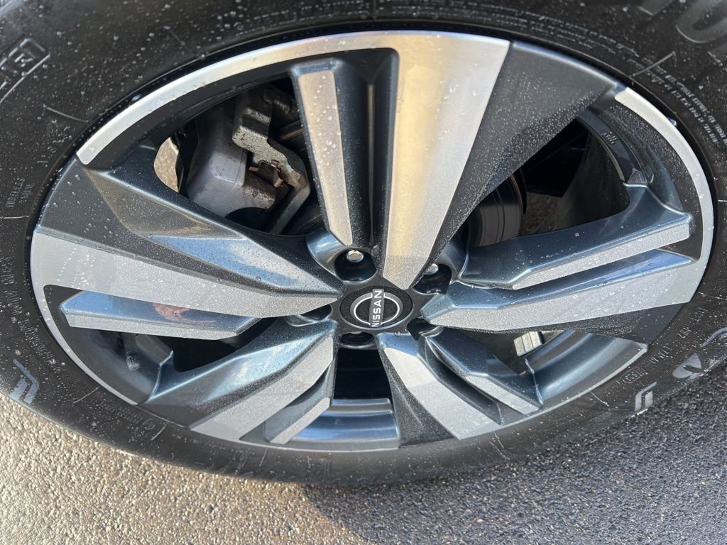 Certified 2023 Nissan Rogue SL w/ SL Premium Package image 45