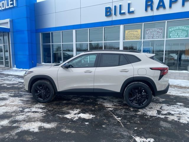 New 2026 Chevrolet Trax ACTIV w/ Driver Confidence Package image 2