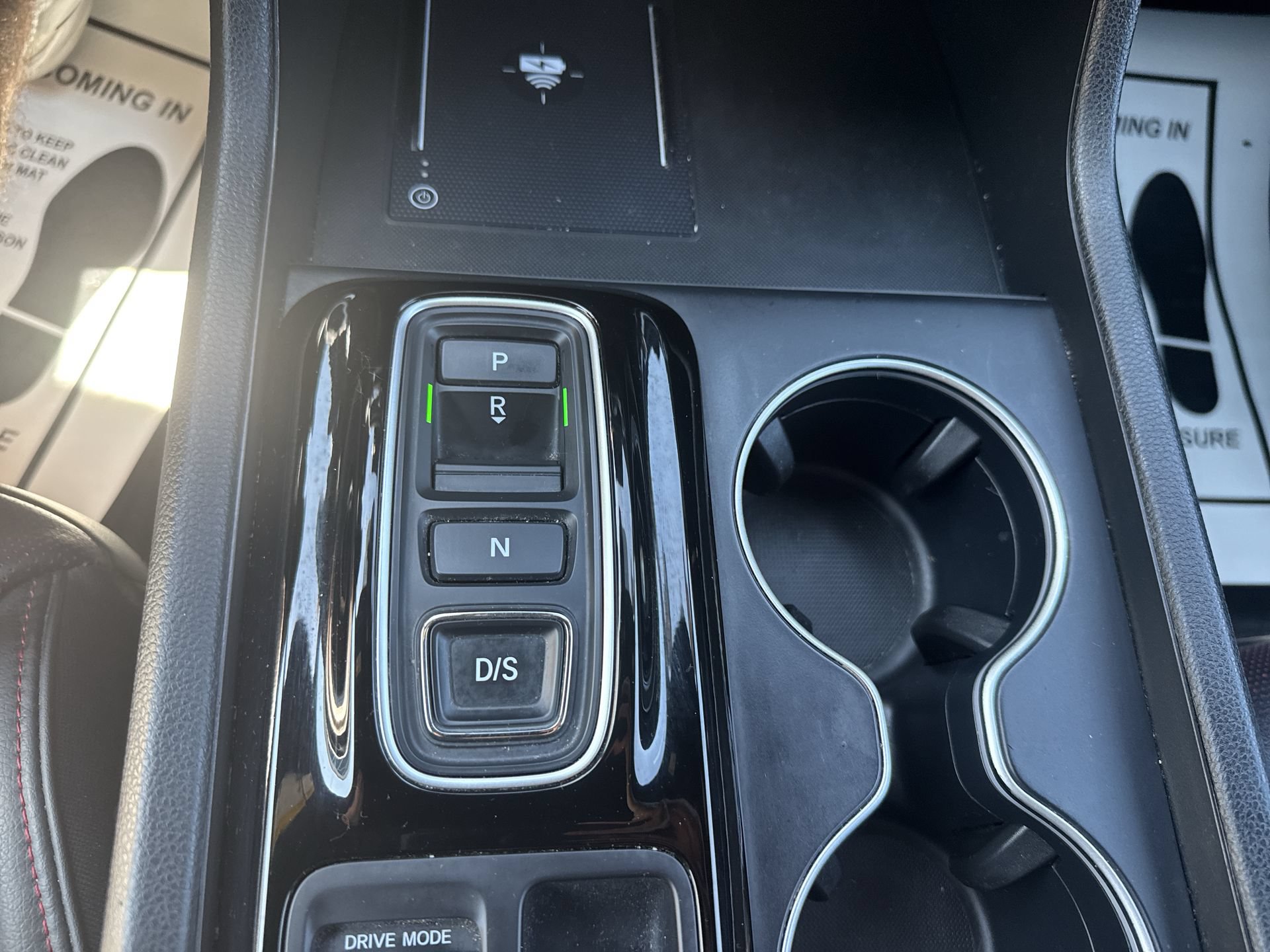 Used 2025 Honda Pilot Black Edition image 16