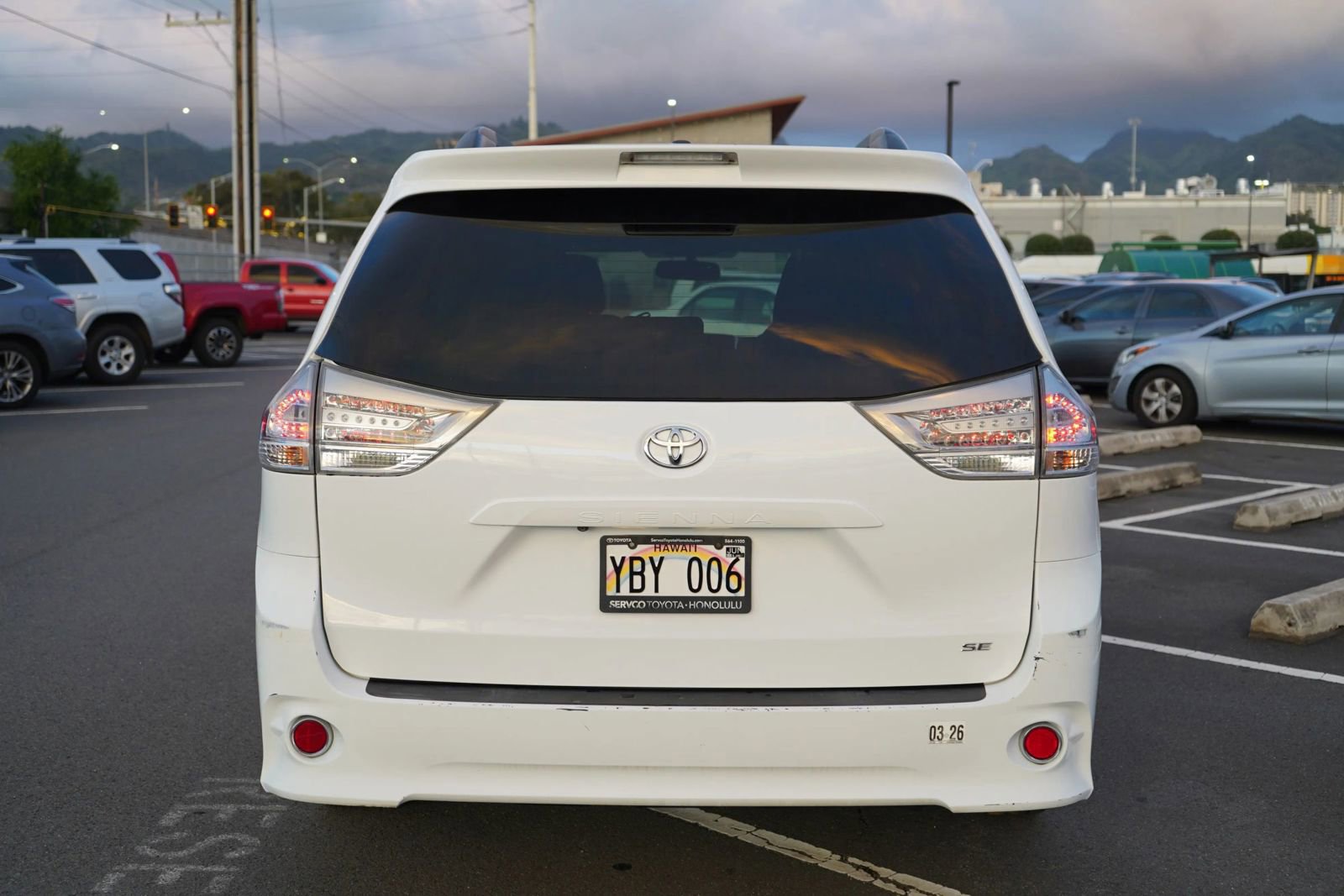 Used 2015 Toyota Sienna SE Premium image 30