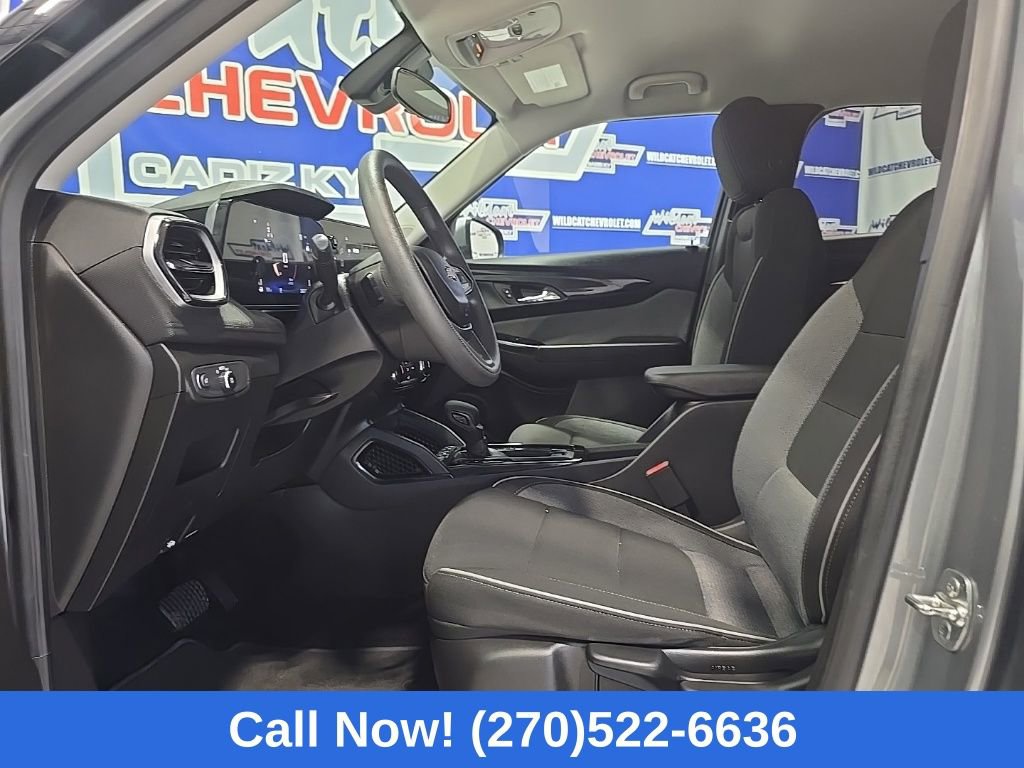 Used 2025 Chevrolet TrailBlazer LT image 13