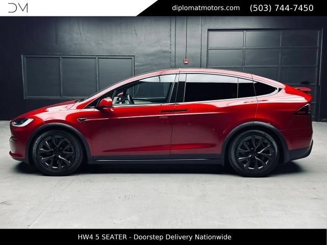 Used 2025 Tesla Model X AWD/4WD image 3
