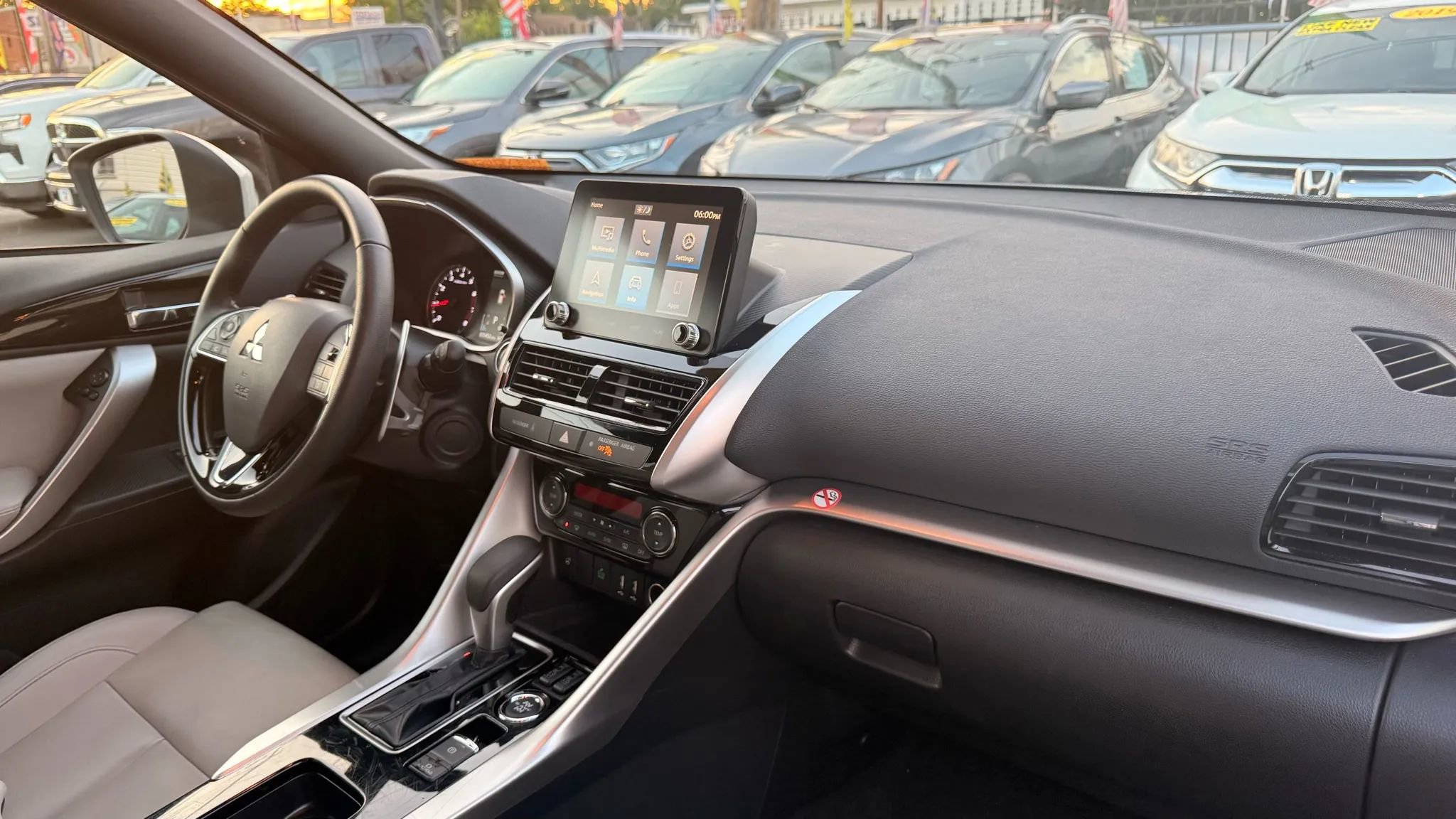 Used 2024 Mitsubishi Eclipse Cross SEL image 16