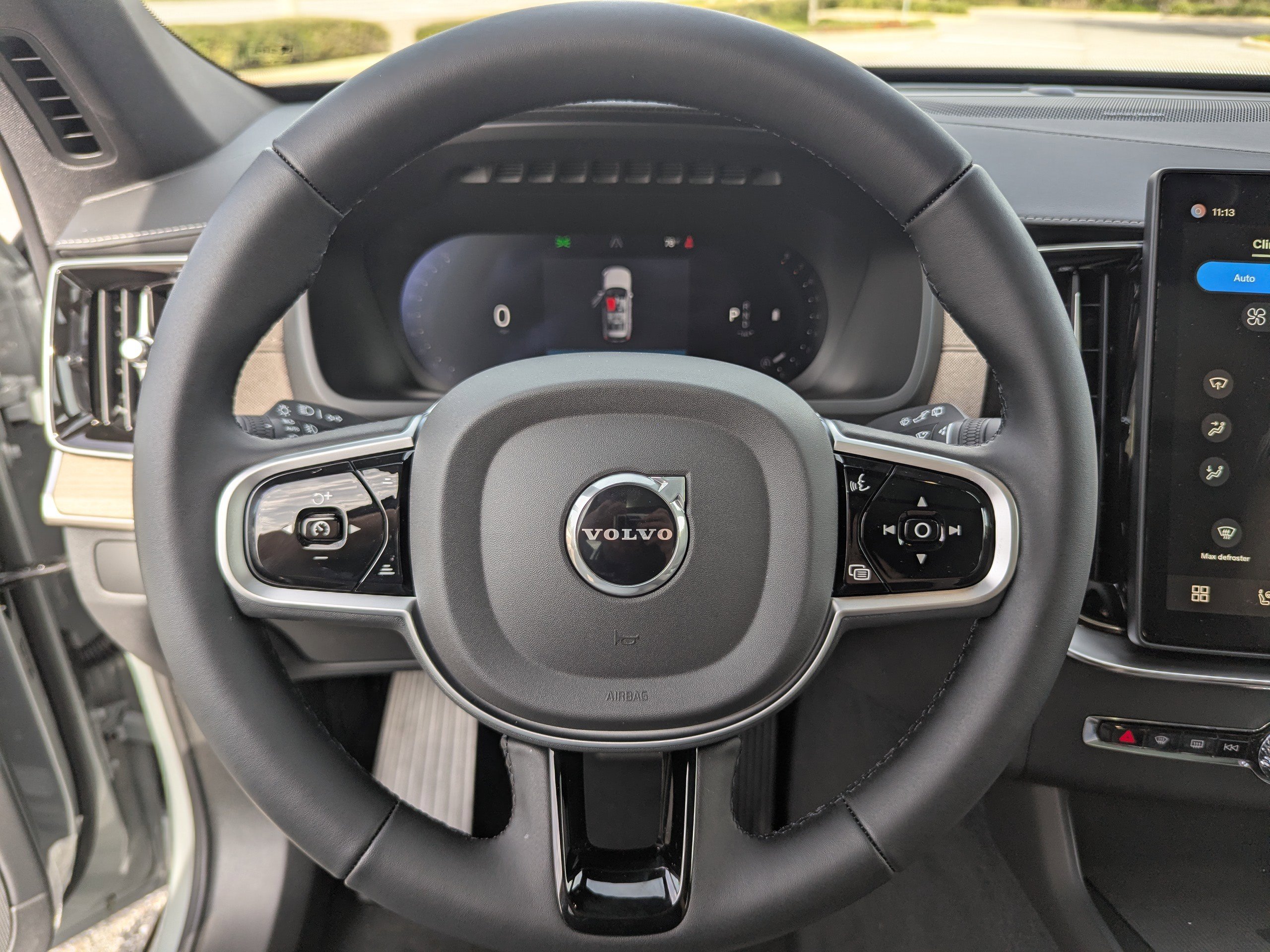 New 2026 Volvo XC90 B6 Ultra w/ Protection Package image 29