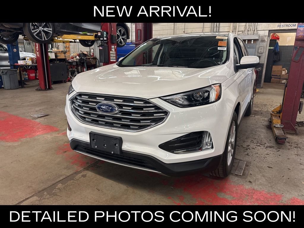 Certified 2022 Ford Edge SEL w/ Convenience Package AWD/4WD image 1