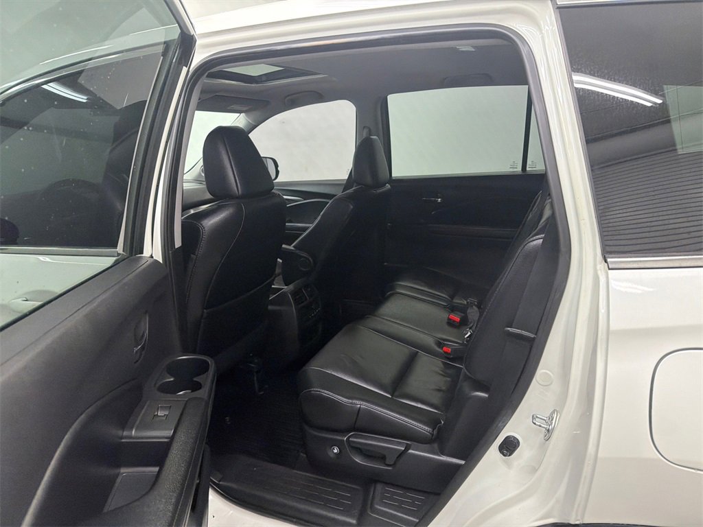 Used 2017 Honda Pilot EX-L image 22