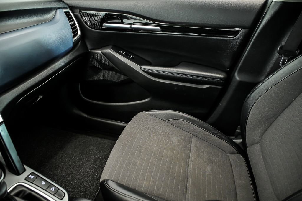 Used 2021 Kia Seltos S image 21
