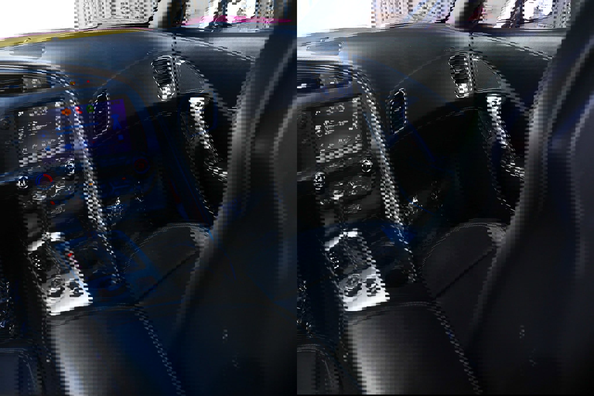 Used 2015 Chevrolet Corvette Stingray Coupe w/ 2LT Preferred Equipment Group image 23