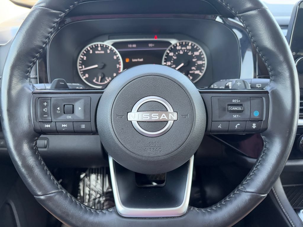 Certified 2022 Nissan Pathfinder SL FWD image 11