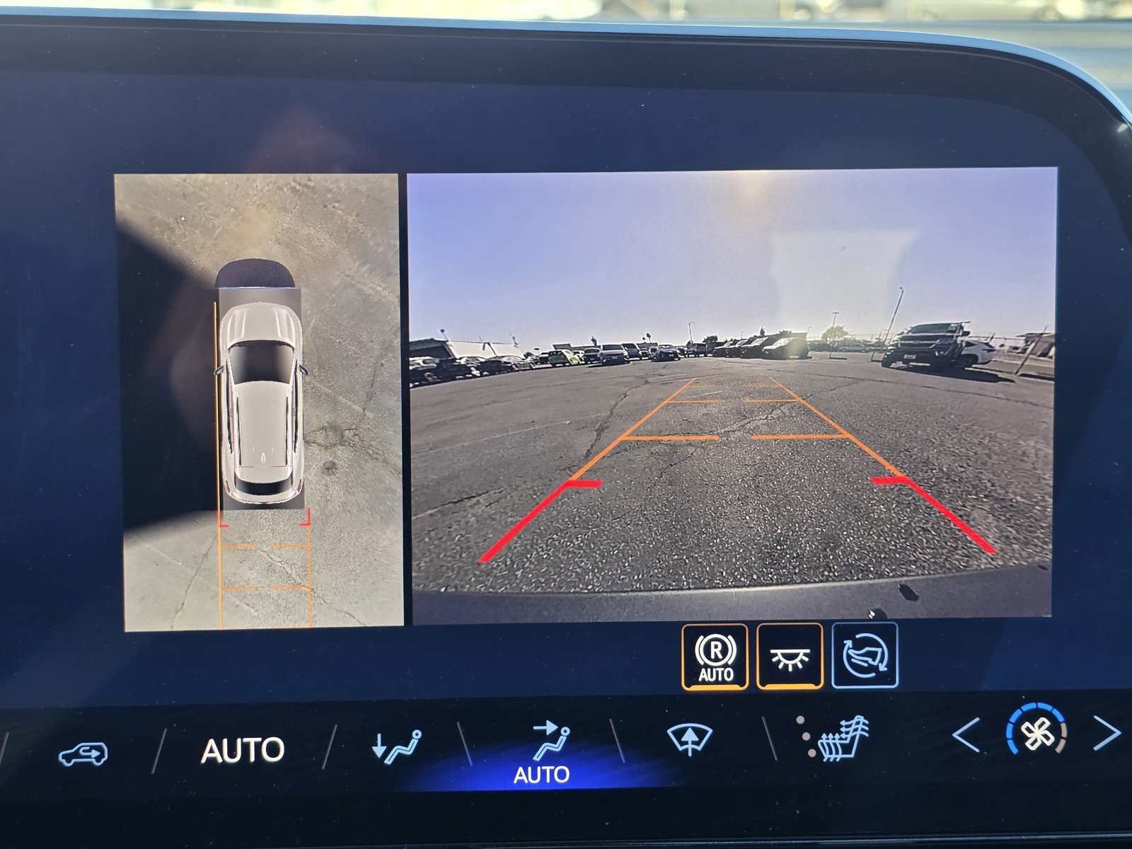 New 2026 Chevrolet Equinox EV LT w/ LPO, Blackout Package image 26