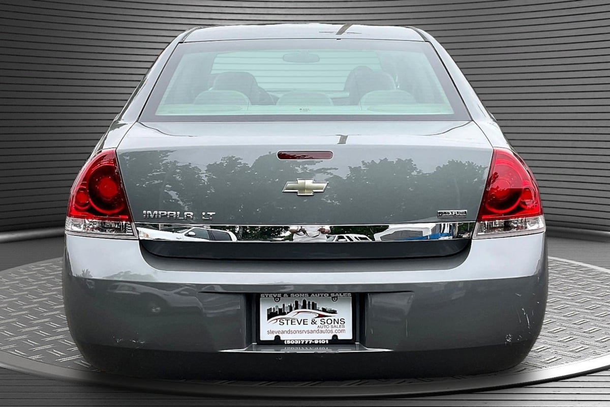 Used 2008 Chevrolet Impala LT FWD image 5