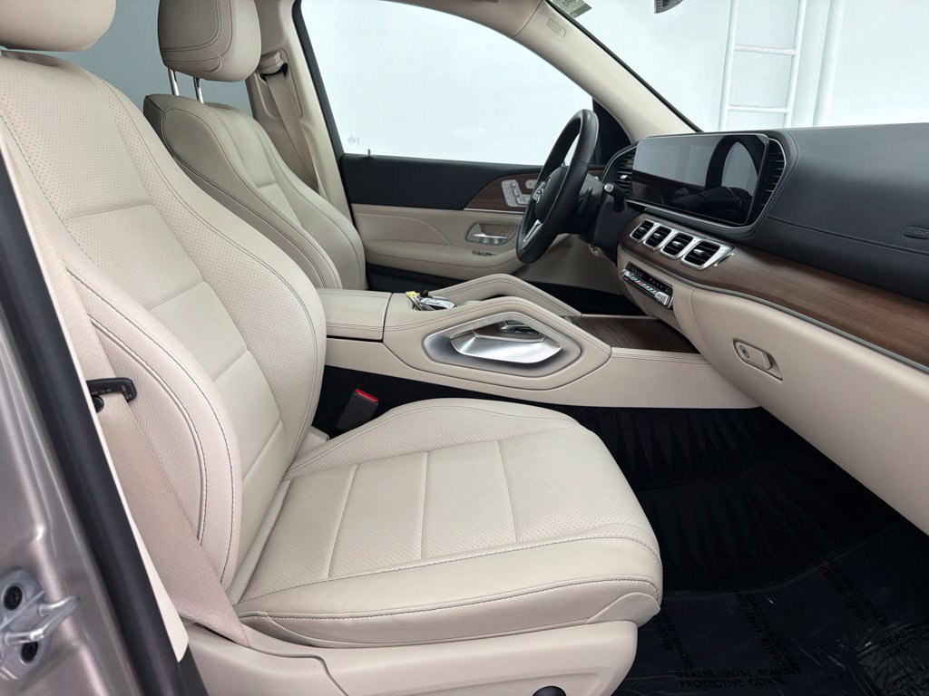 Certified 2022 Mercedes-Benz GLS 450 4MATIC image 32