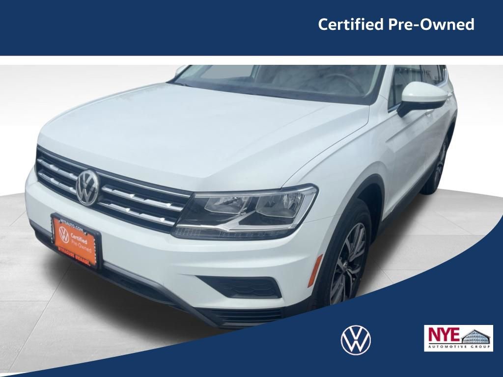 Used 2020 Volkswagen Tiguan SE w/ Panoramic Sunroof Package