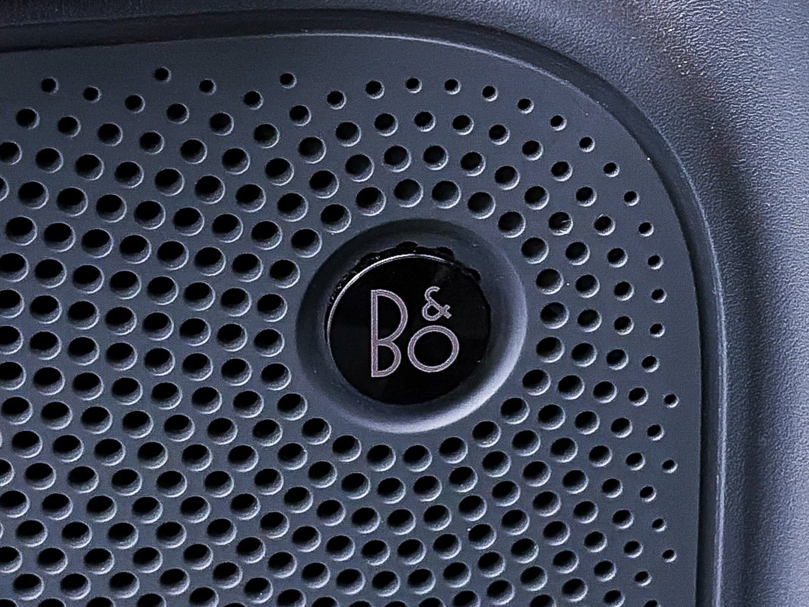 Used 2024 Ford Maverick Lariat w/ Black Appearance Package image 5