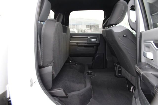 Used 2021 RAM 3500 Big Horn image 32