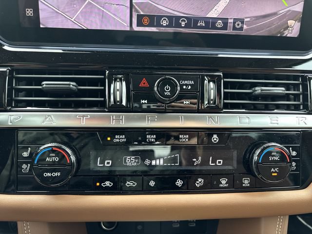 New 2026 Nissan Pathfinder Platinum w/ Cargo Package AWD/4WD image 18