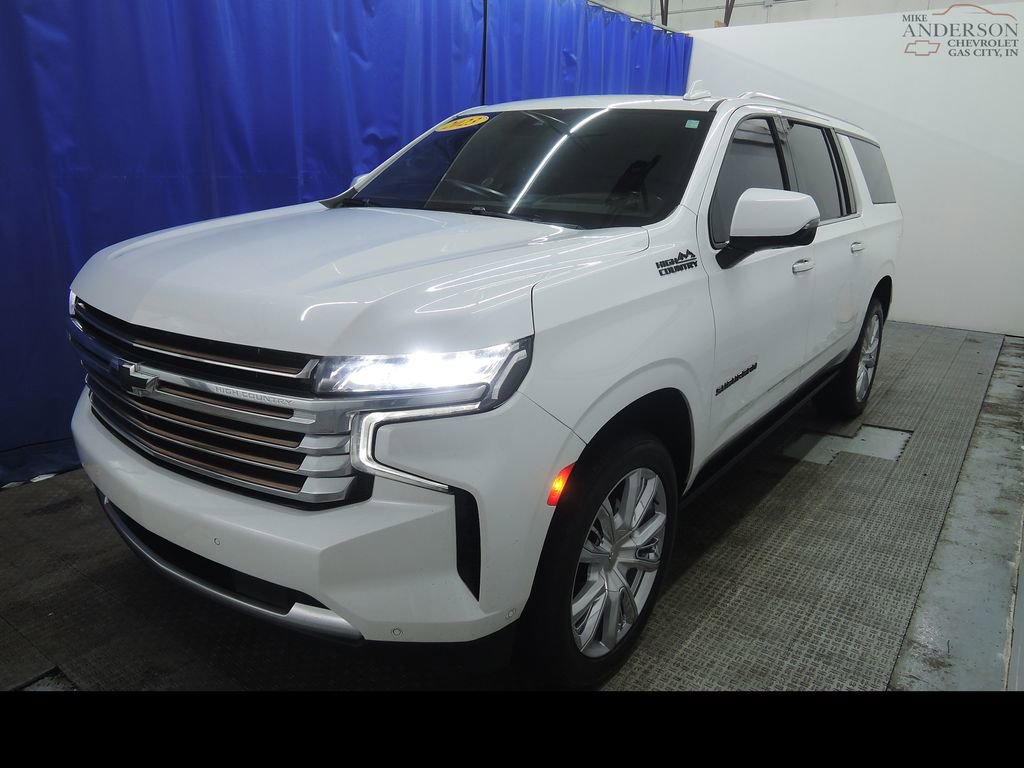 Used 2023 Chevrolet Suburban High Country w/ Advanced Technology Package image 4