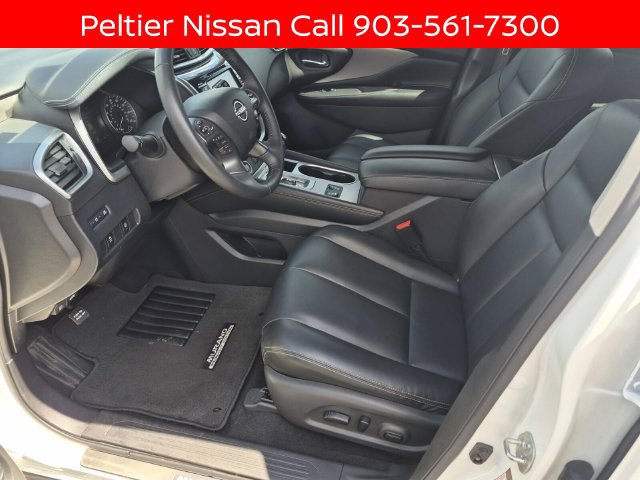 Certified 2024 Nissan Murano SV w/ SV Midnight Edition Package FWD image 18
