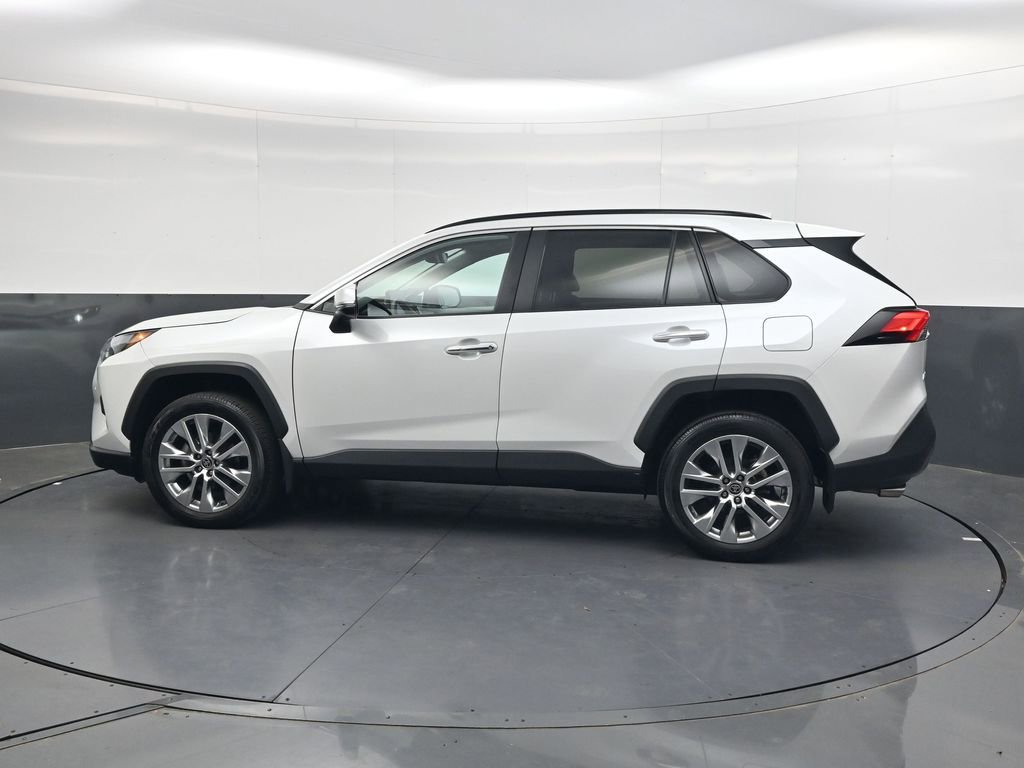 Used 2024 Toyota RAV4 Limited FWD image 7