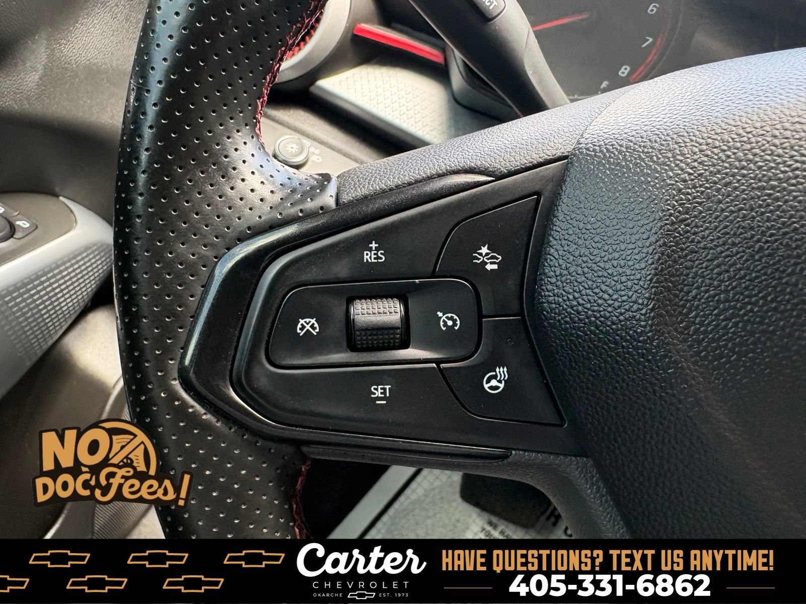 Used 2024 Chevrolet Trax RS w/ Sunroof Package FWD image 39