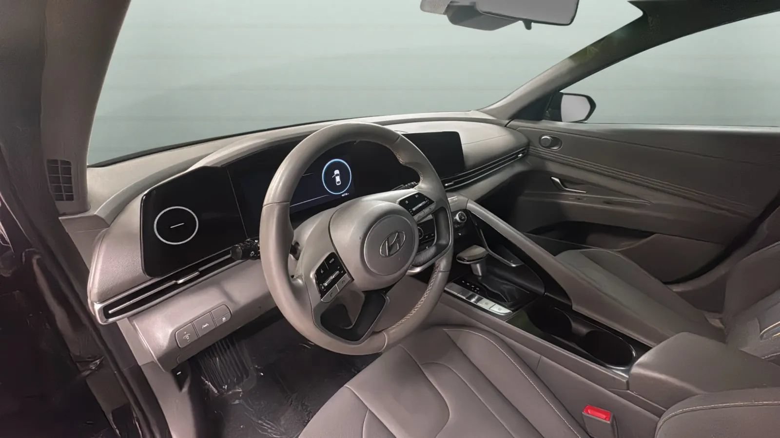 Used 2023 Hyundai Elantra SEL w/ Convenience Package FWD image 11