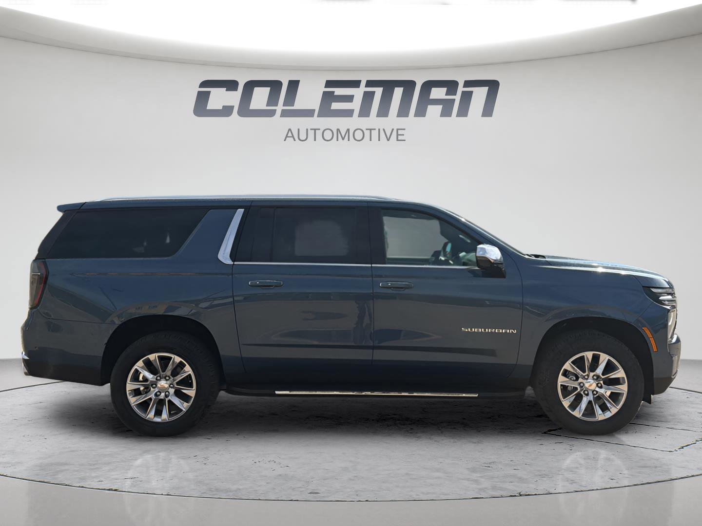 New 2026 Chevrolet Suburban Premier w/ Sun And Tow Package AWD/4WD image 6