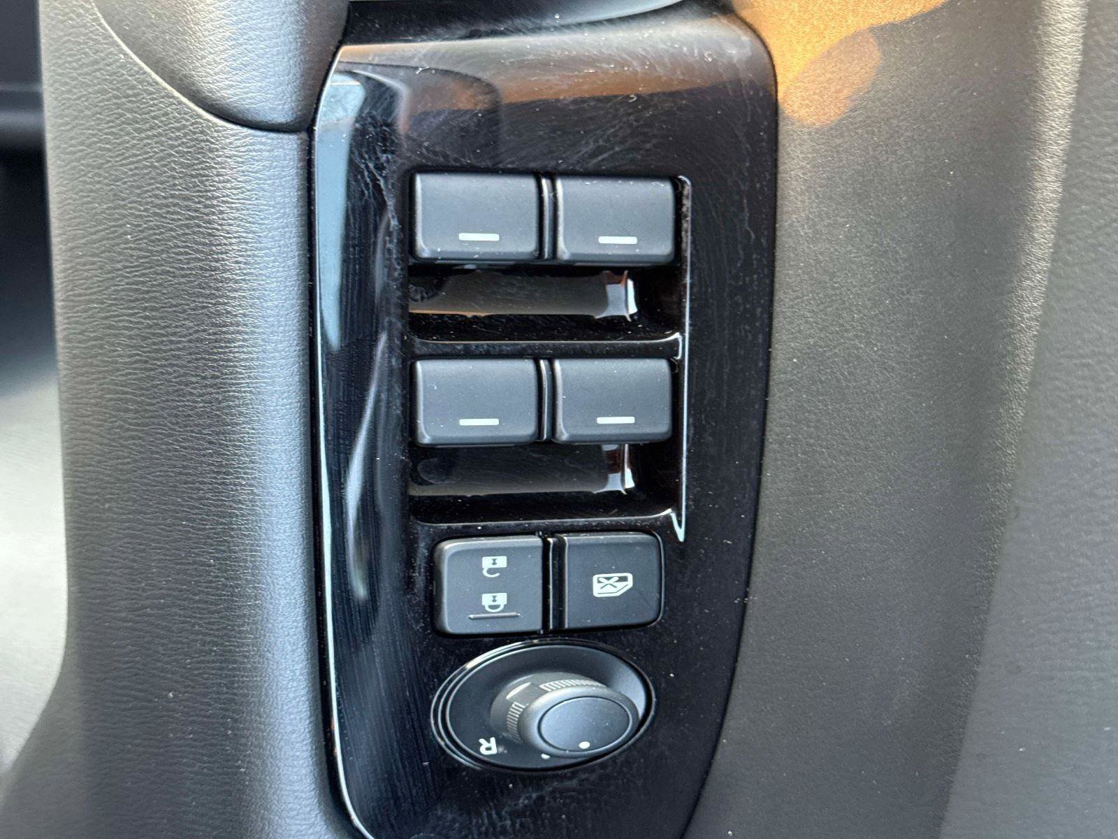 Certified 2025 MAZDA CX-5 AWD 2.5 S w/ Select Package image 17