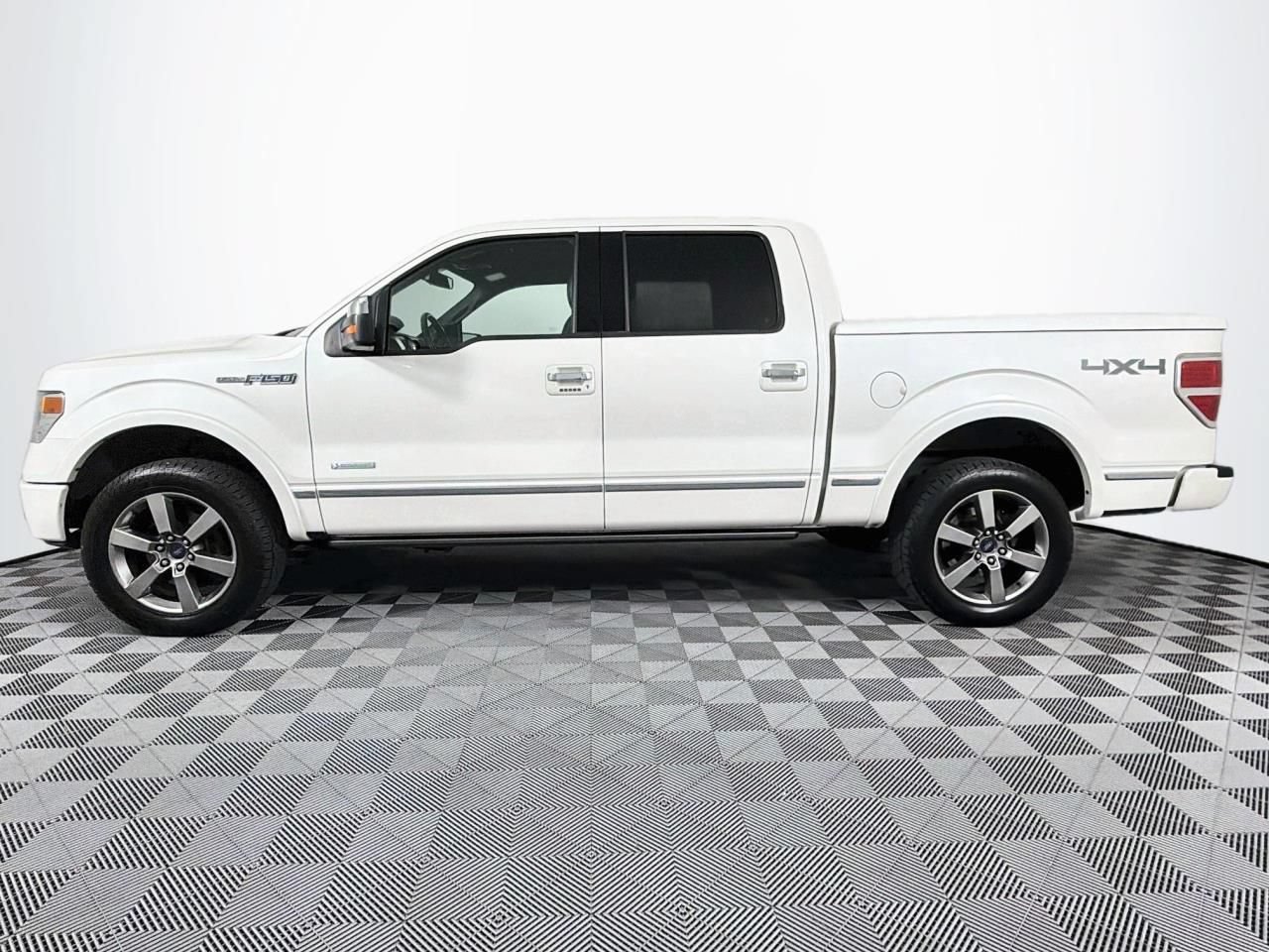 Used 2013 Ford F150 Platinum AWD/4WD image 7
