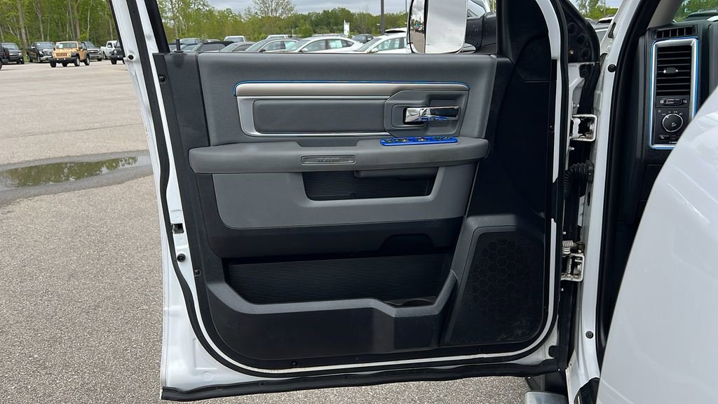 Used 2016 RAM 1500 Big Horn image 9