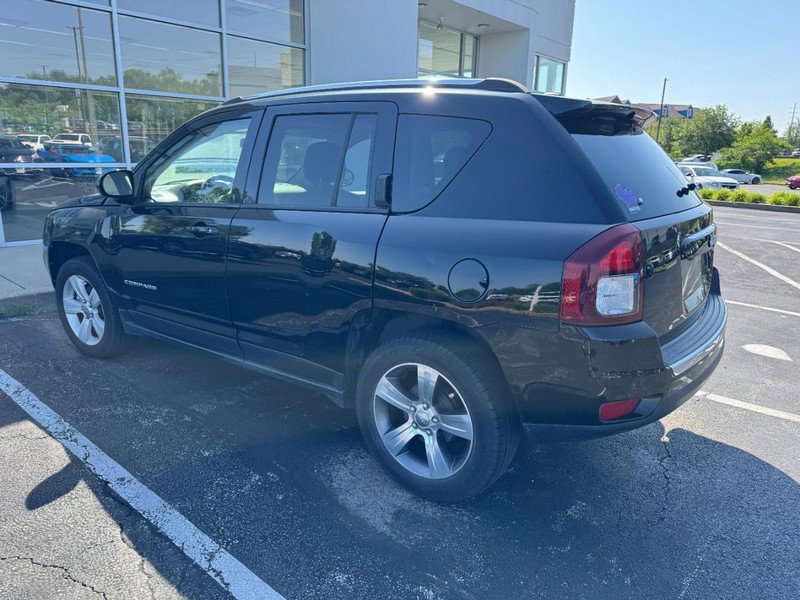 Used 2016 Jeep Compass High Altitude FWD image 3