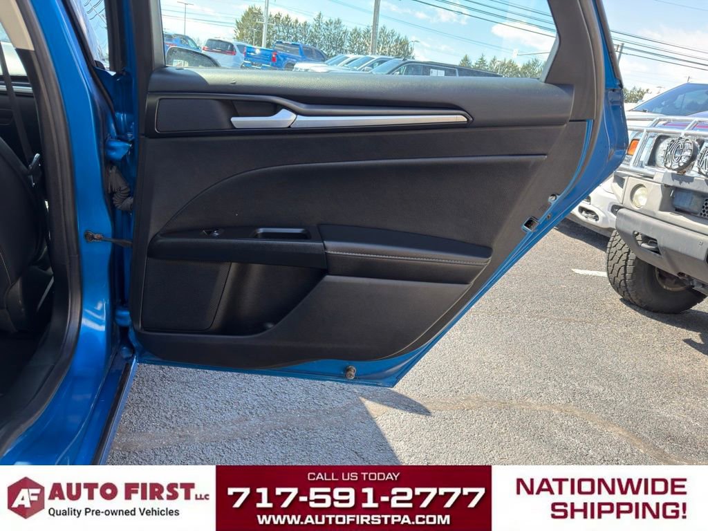 Used 2020 Ford Fusion Titanium image 13