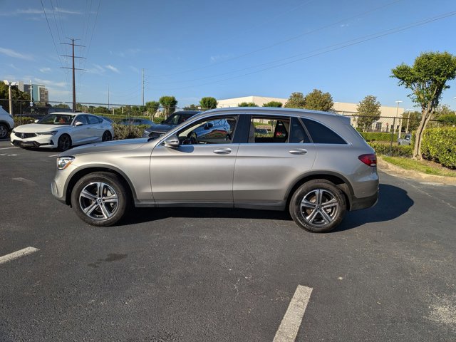 Used 2021 Mercedes-Benz GLC 300 image 9