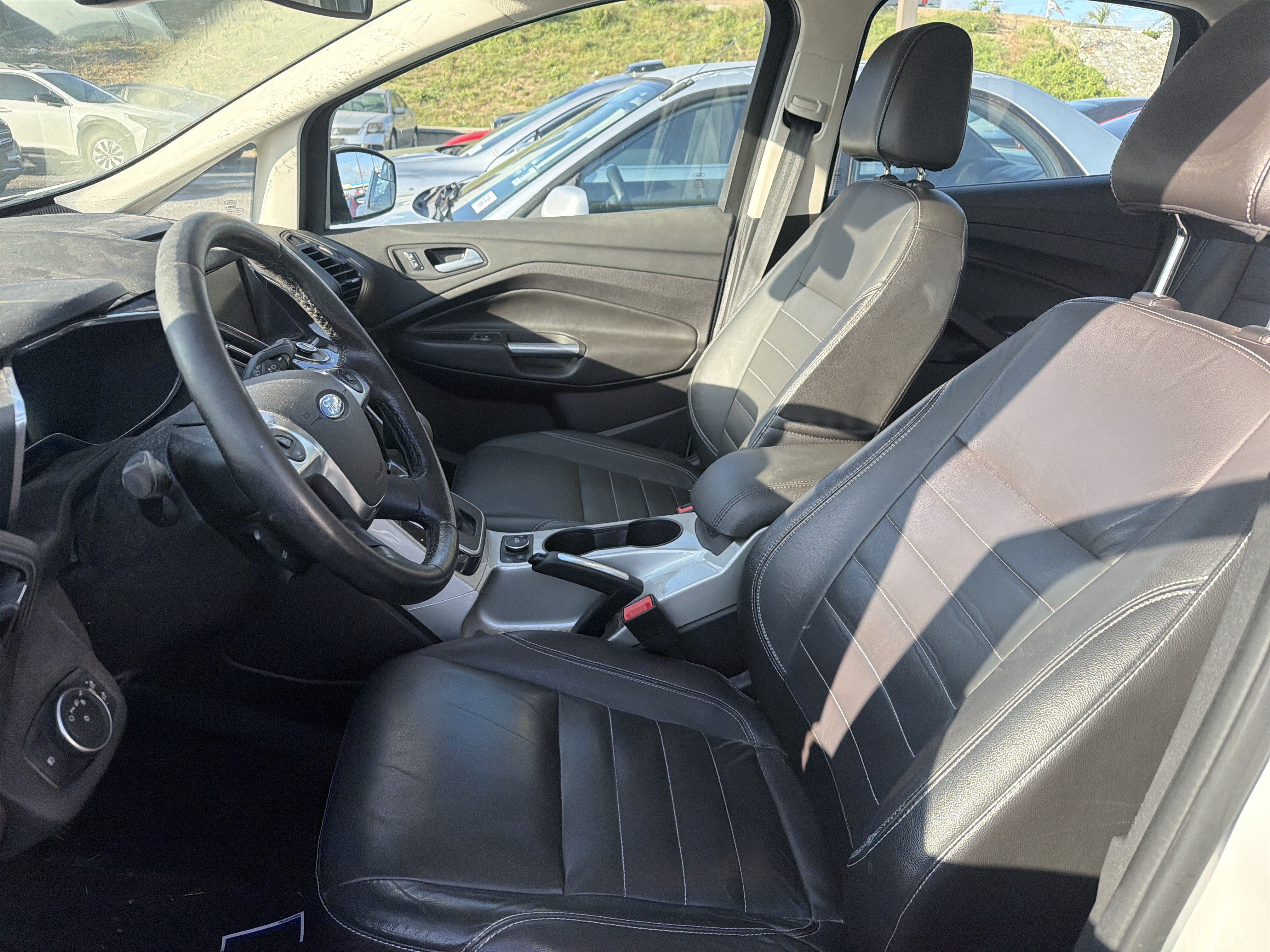 Used 2015 Ford C-MAX SEL w/ Equipment Group 303A FWD image 6