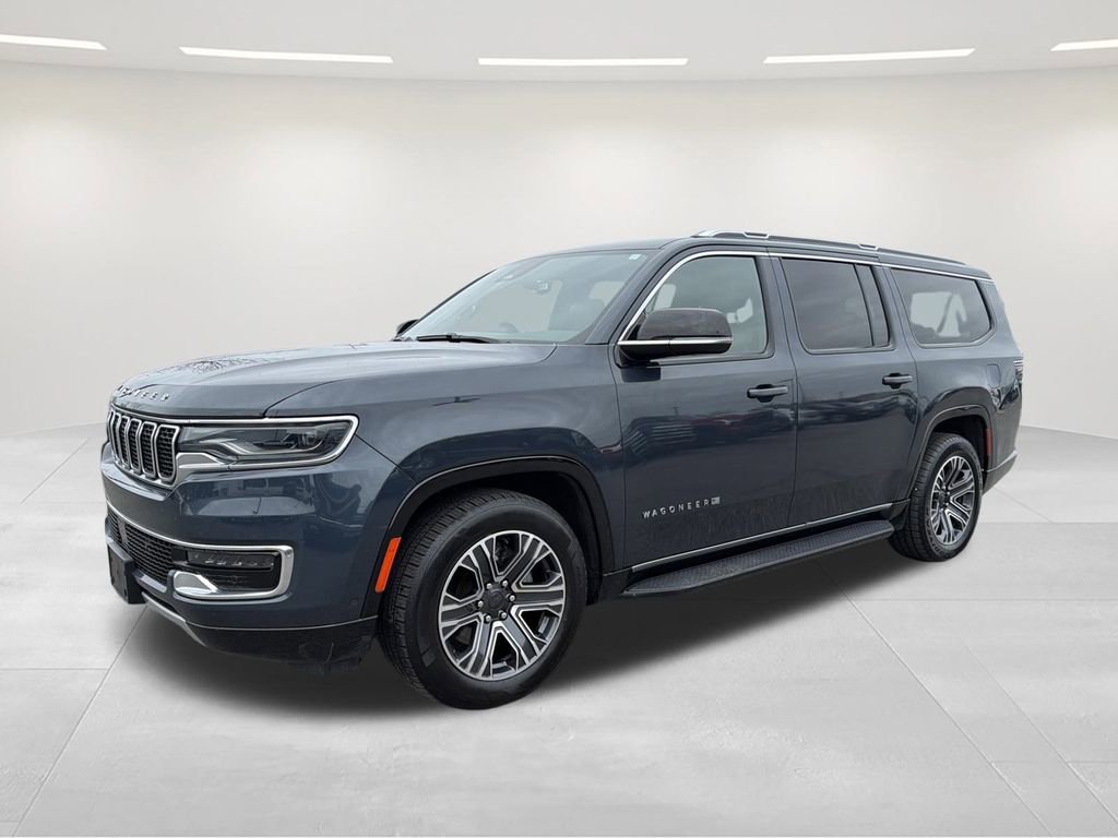 Used 2024 Jeep Wagoneer L Series II w/ Flexible Seating Group image 1