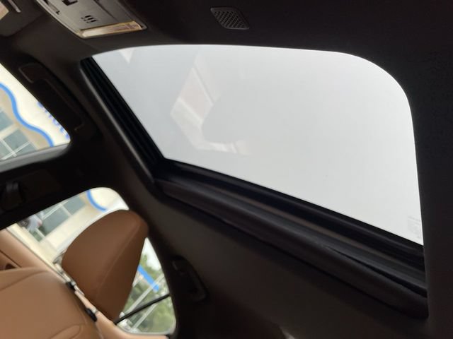 Used 2025 Lexus IS 350 F Sport RWD image 18