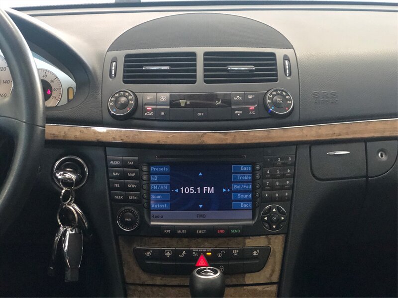 Used 2008 Mercedes-Benz E 350 Sedan image 14