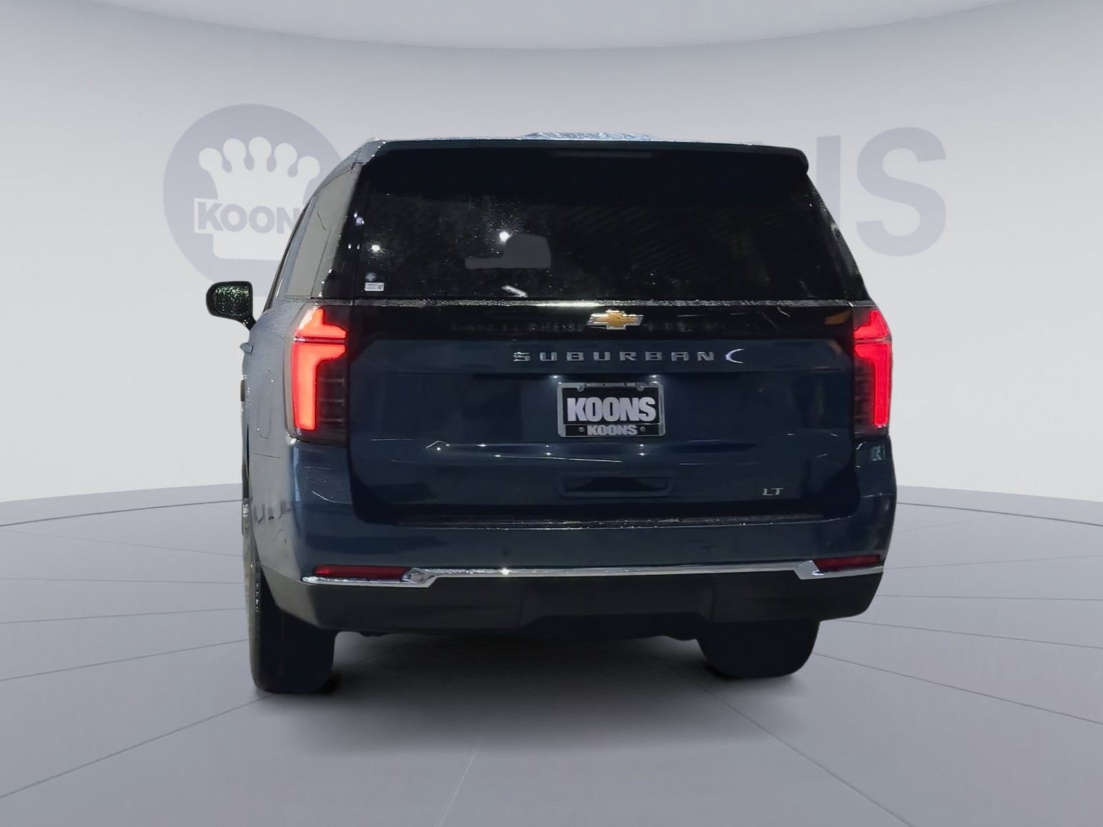 New 2026 Chevrolet Suburban LT w/ Comfort Package AWD/4WD image 10