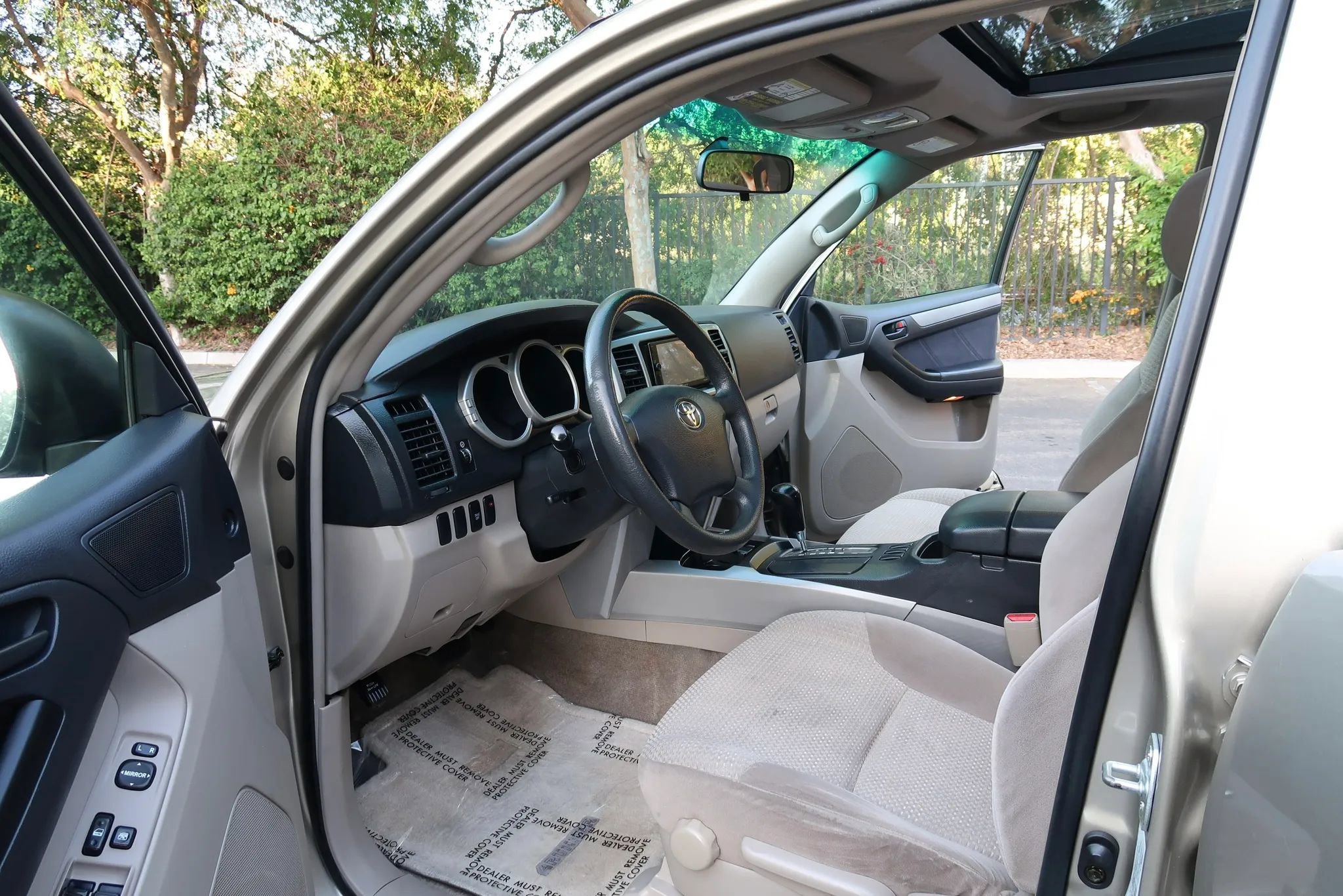 Used 2004 Toyota 4Runner Sport image 12