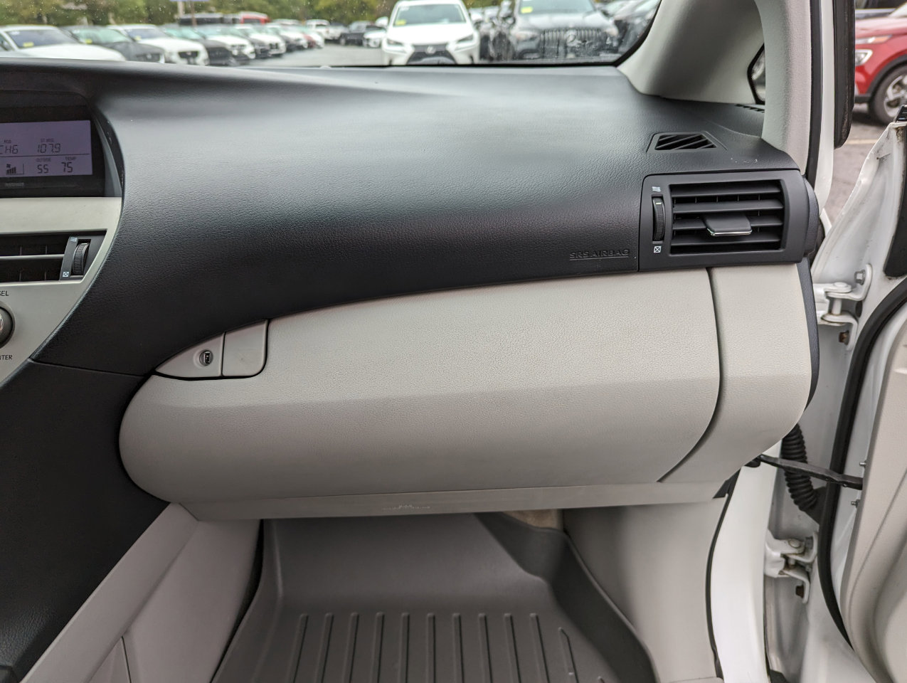 Used 2011 Lexus RX 350 AWD image 32