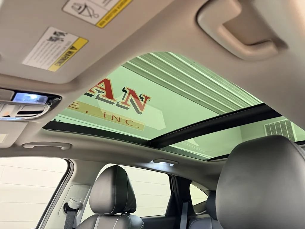 Used 2022 Hyundai Tucson Limited AWD/4WD image 14