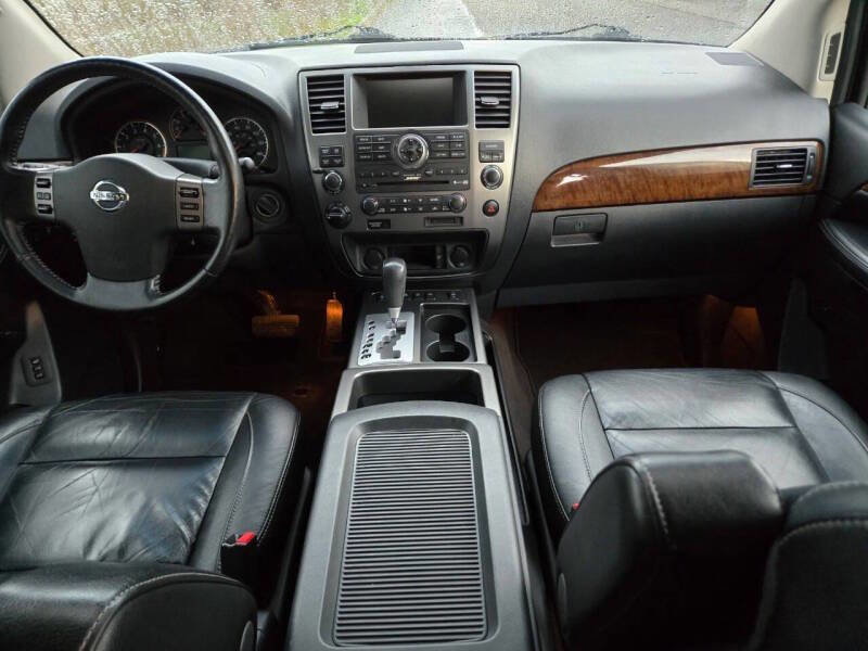 Used 2010 Nissan Armada Platinum image 12