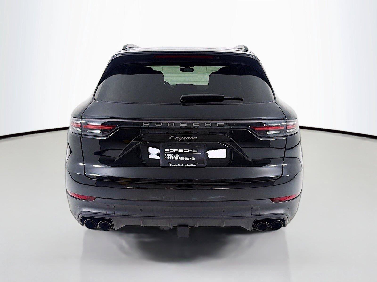 Certified 2023 Porsche Cayenne Platinum Edition AWD/4WD image 27
