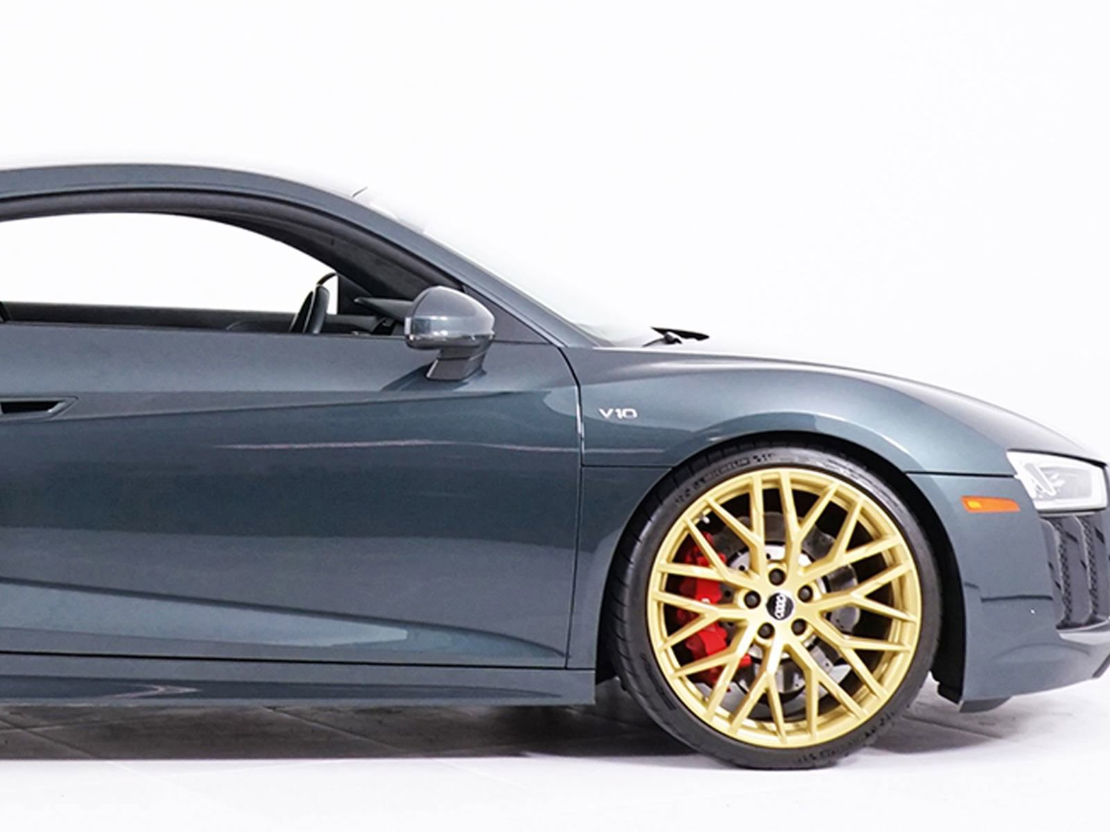 Used 2017 Audi R8 V10 image 17