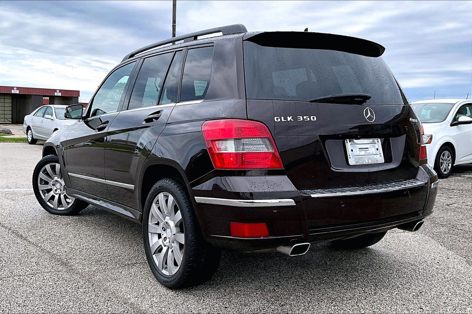 Used 2011 Mercedes-Benz GLK 350 4MATIC image 5