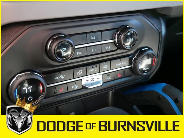 Used 2024 Ford Bronco Black Diamond AWD/4WD image 22