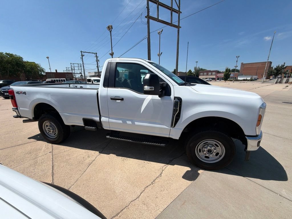 Used 2024 Ford F250 XL w/ 360-Degree Camera Package AWD/4WD image 2