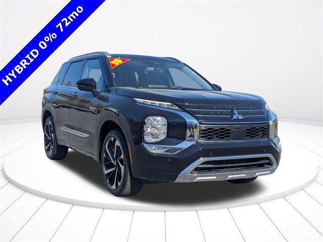 New 2025 Mitsubishi Outlander SEL image 2