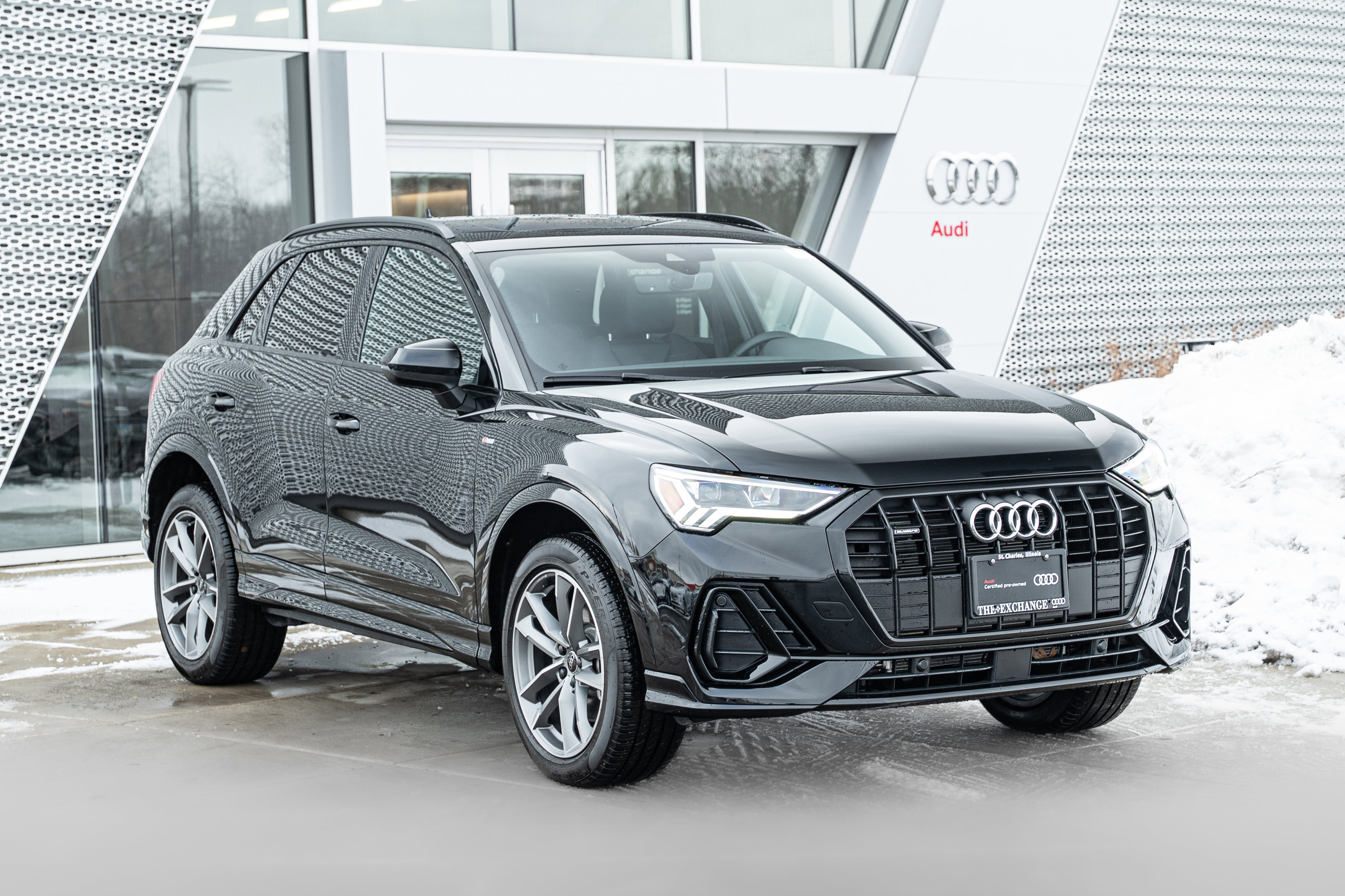 Certified 2024 Audi Q3 2.0T Premium image 2